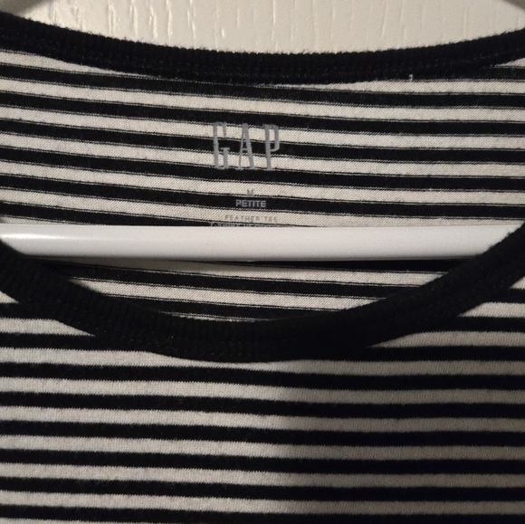 Gap Long Sleeve Shirt Size M Petite - Picture 2 of 3